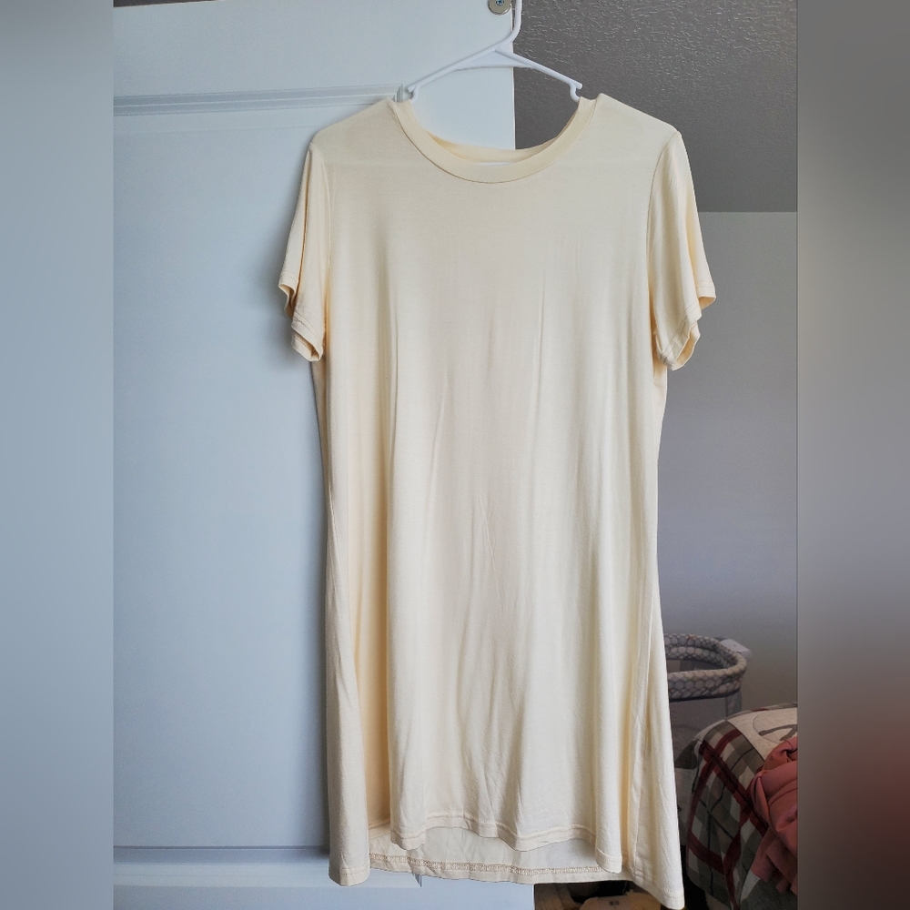 T-shirt dress